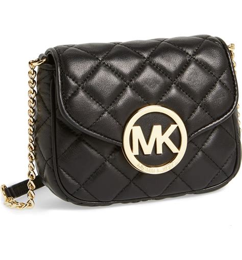 michael kors side body bag.